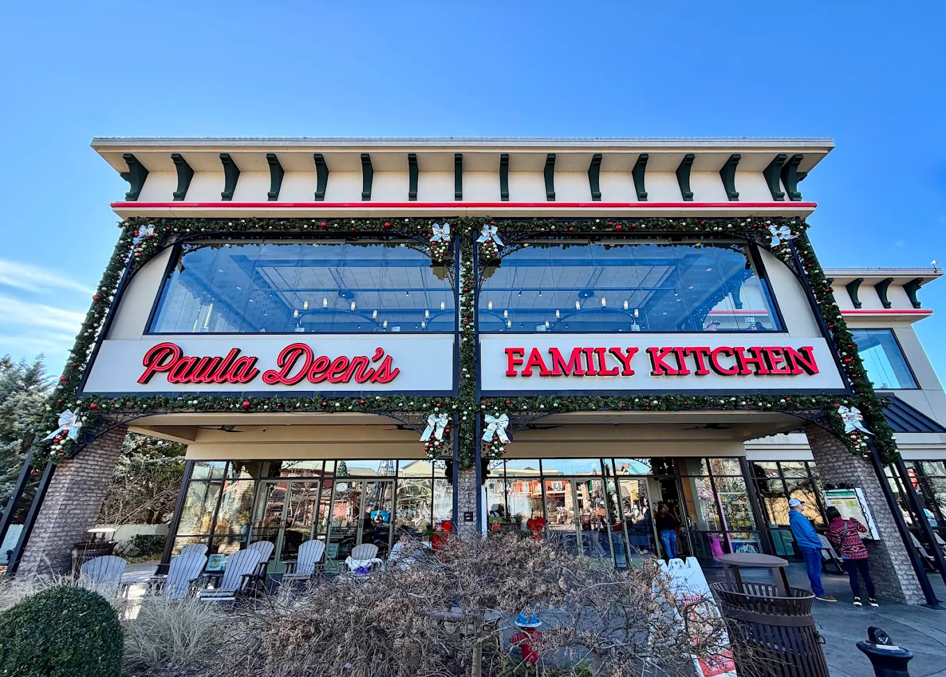 Hotels near Paula Deen's Family Kitchen